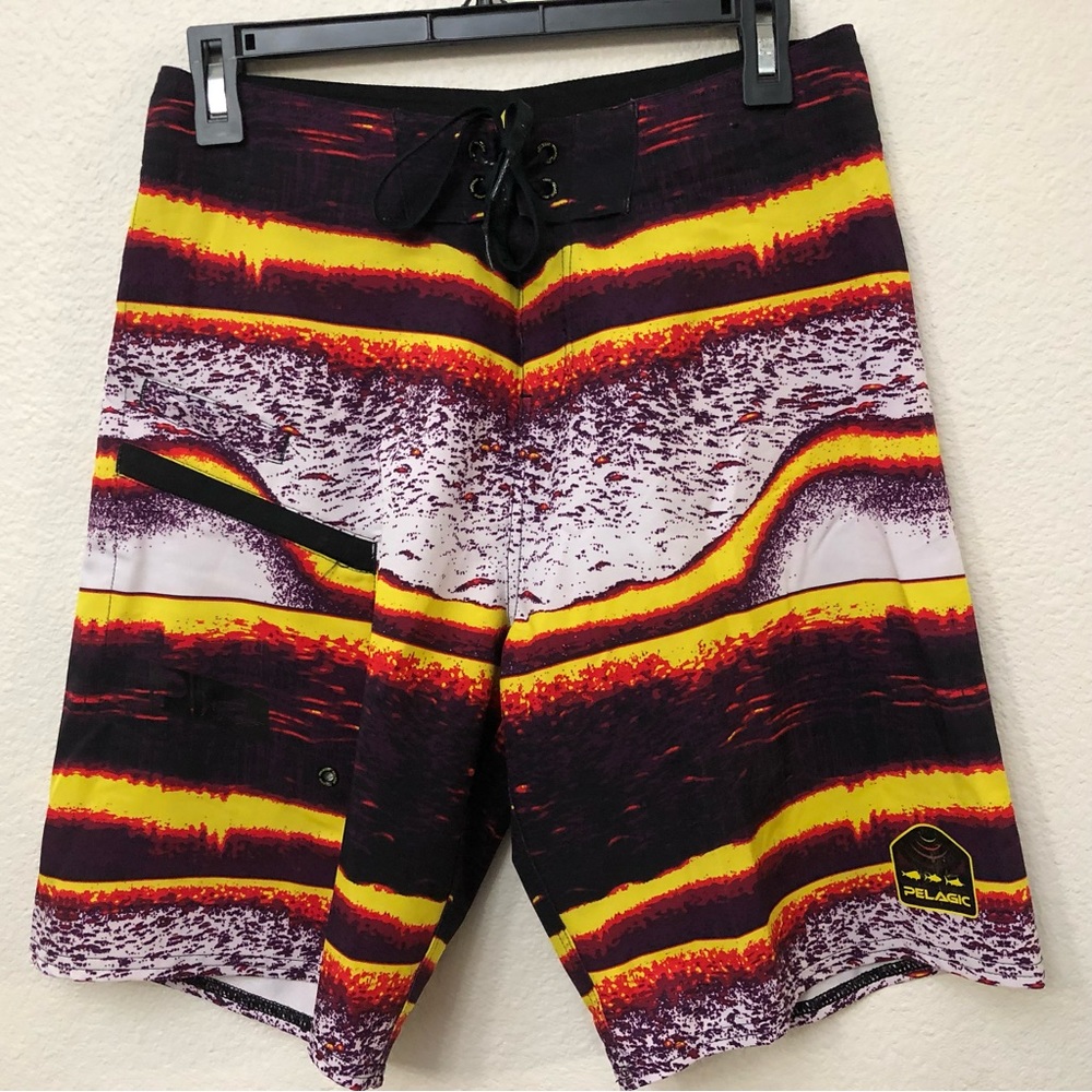 Pelagic Boardshorts Swim Trunks Size Youth 18/20